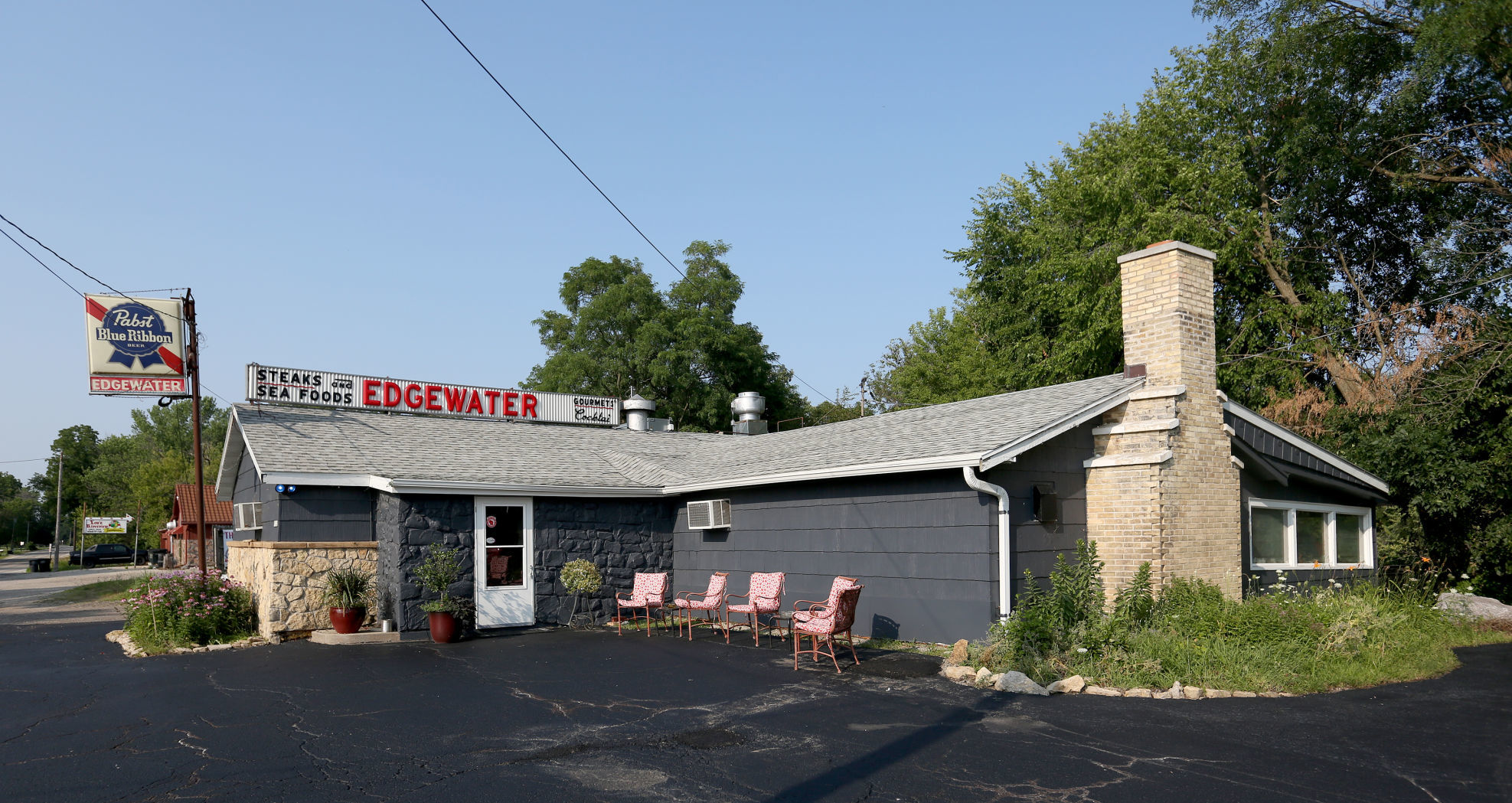 EDGEWATER SUPPER CLUB